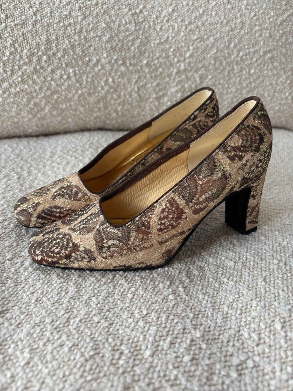 Special Occasions Metallic Floral Pumps Square Toe Block Heel Vintage Y2K